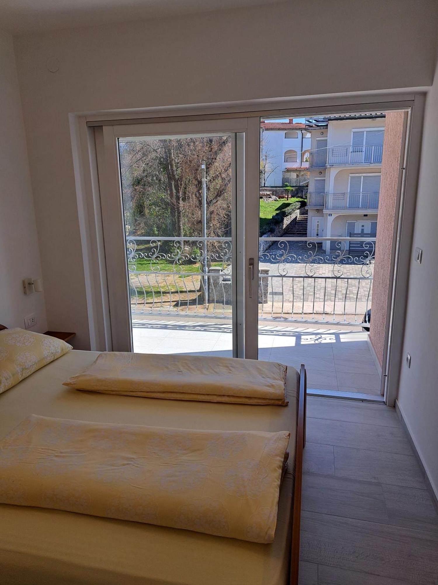 Apartmani Totic Malinska Exterior foto