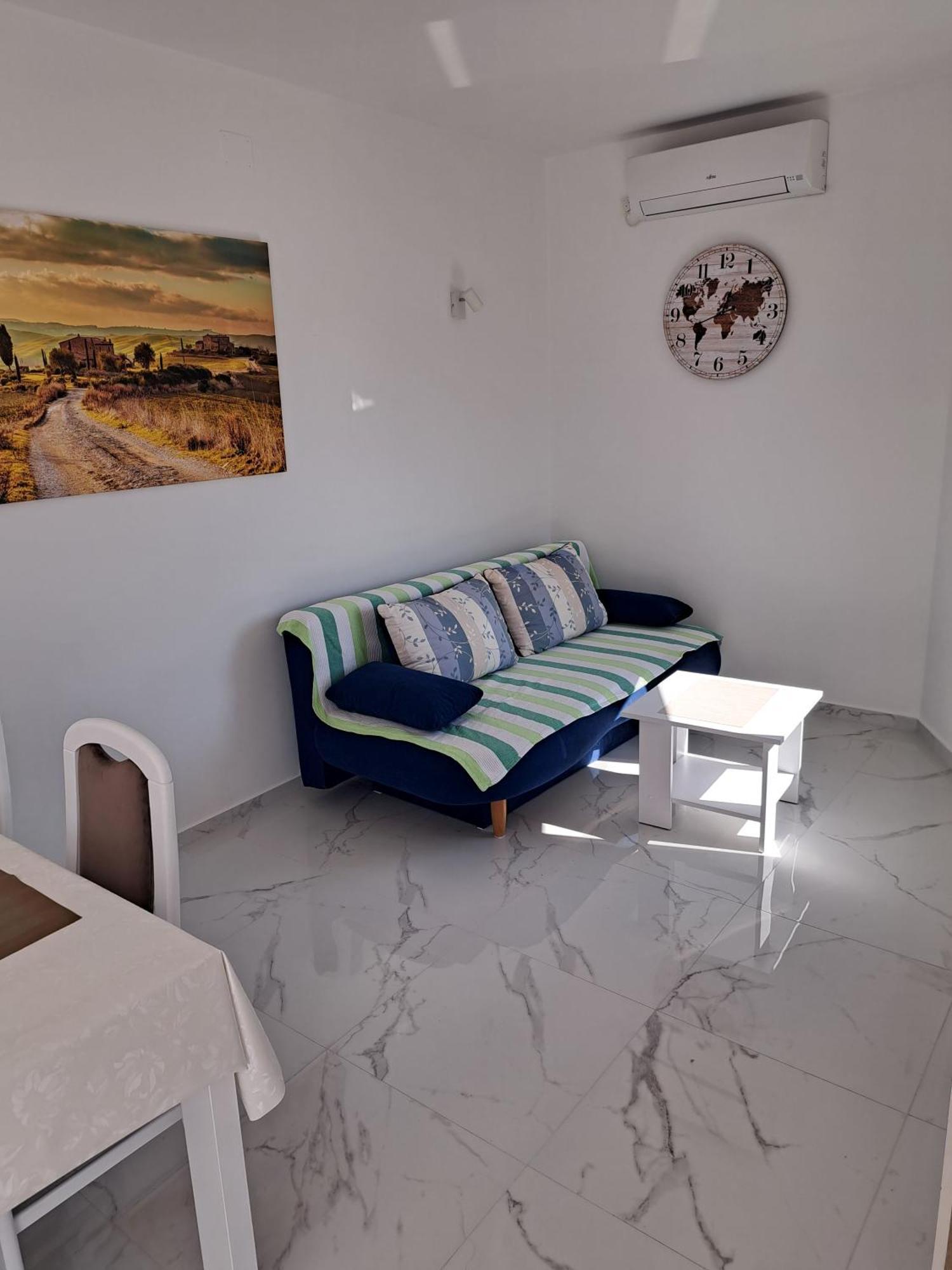 Apartmani Totic Malinska Exterior foto